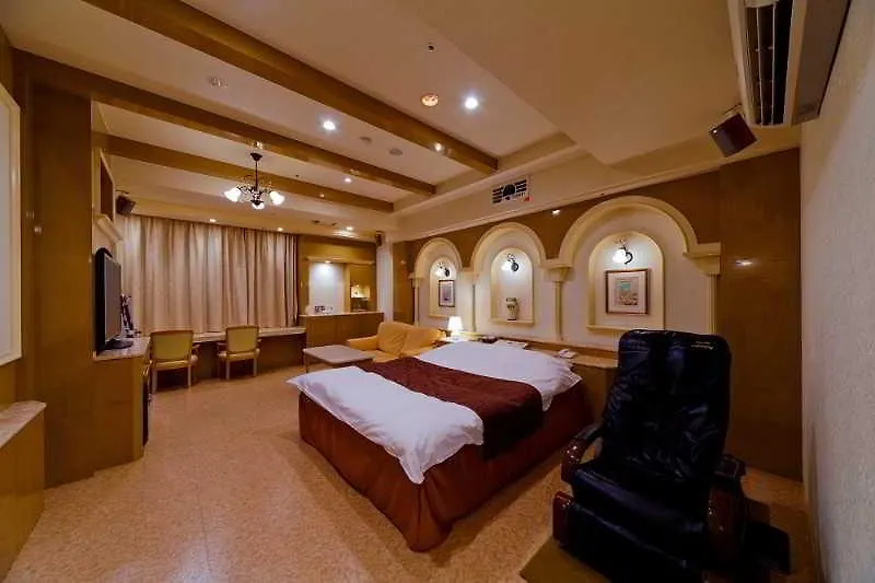 Yetişkin Oteli Hotel Fine Garden Toyonaka Osaka International Itami Airport (Adults Only)