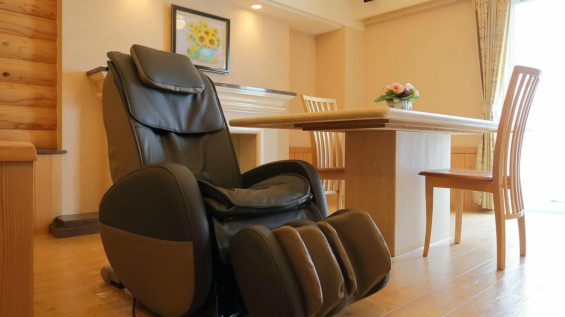 Hotel Fine Garden Toyonaka Osaka International Itami Airport (Adults Only) Yetişkin Oteli